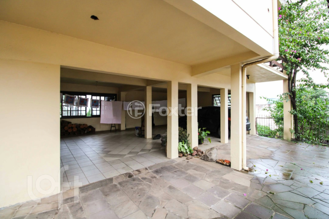 Casa à venda com 5 quartos, 533m² - Foto 2