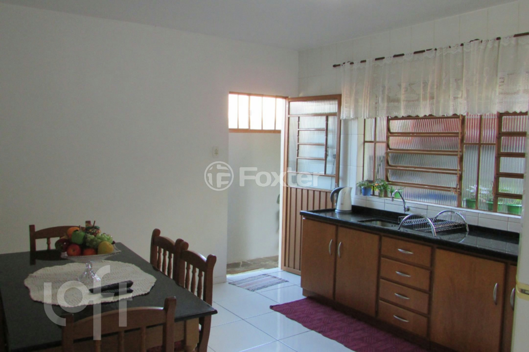 Casa à venda com 3 quartos, 187m² - Foto 2