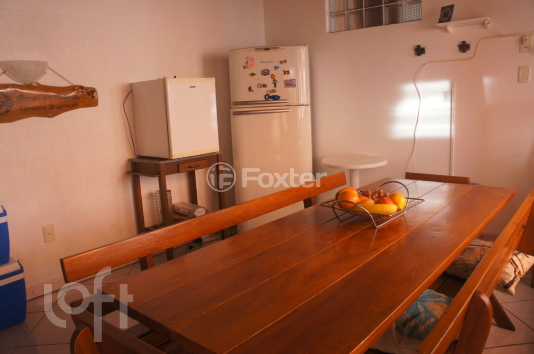 Casa à venda com 3 quartos, 205m² - Foto 28