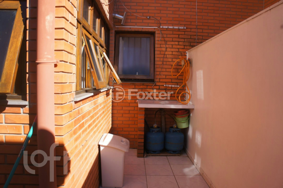 Casa à venda com 3 quartos, 205m² - Foto 25