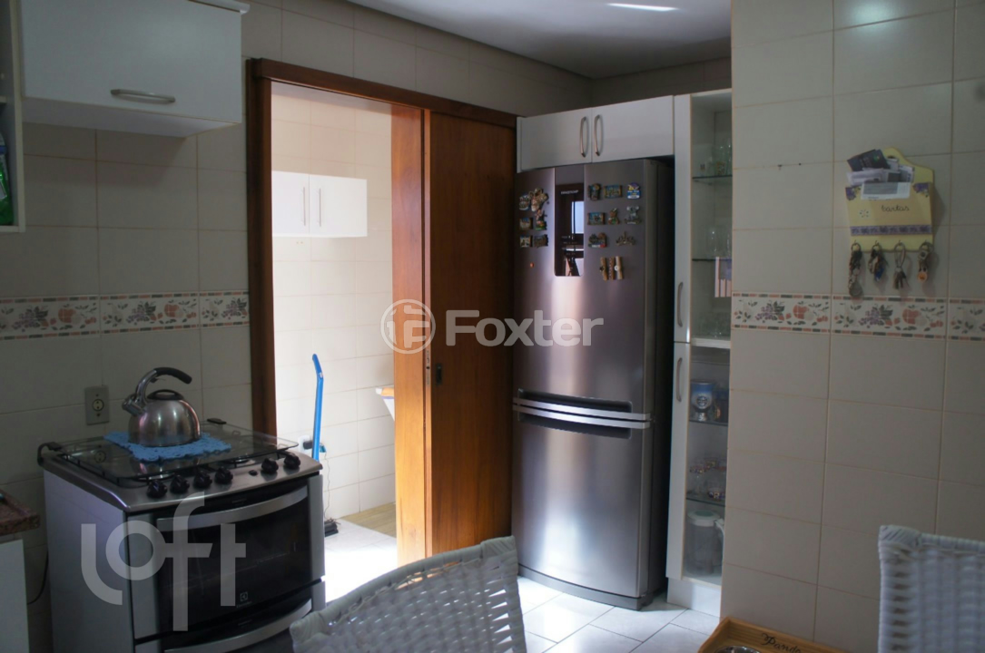 Casa à venda com 3 quartos, 205m² - Foto 5