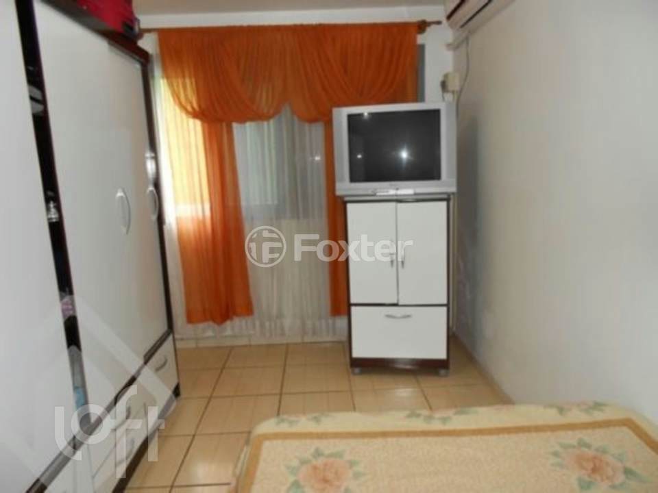 Casa à venda com 3 quartos, 153m² - Foto 1