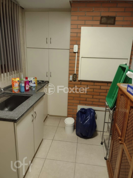 Apartamento à venda com 3 quartos, 118m² - Foto 9