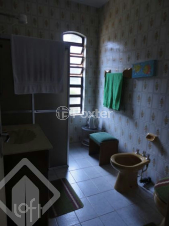 Casa à venda com 3 quartos, 206m² - Foto 3