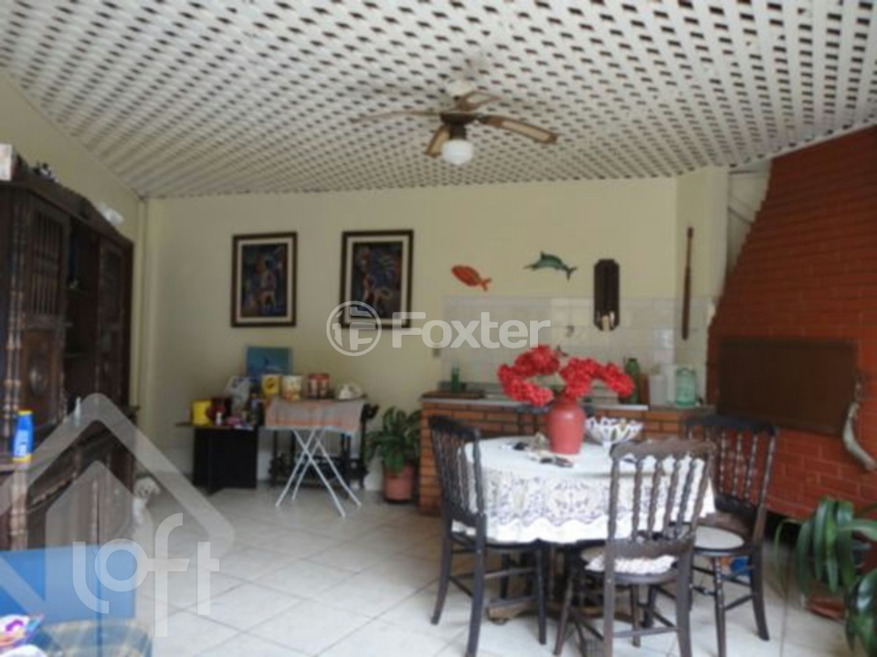 Casa à venda com 3 quartos, 206m² - Foto 11