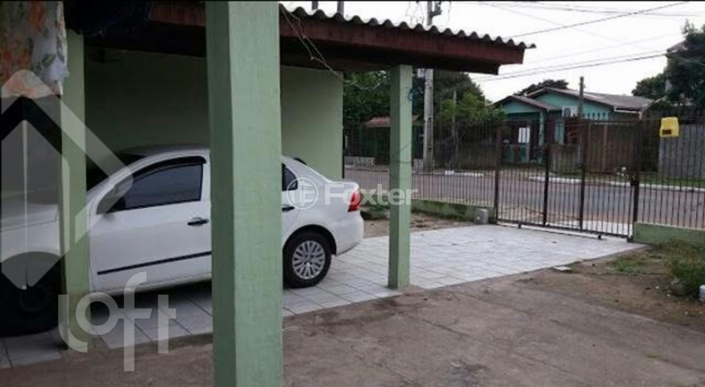 Casa à venda com 3 quartos, 348m² - Foto 1
