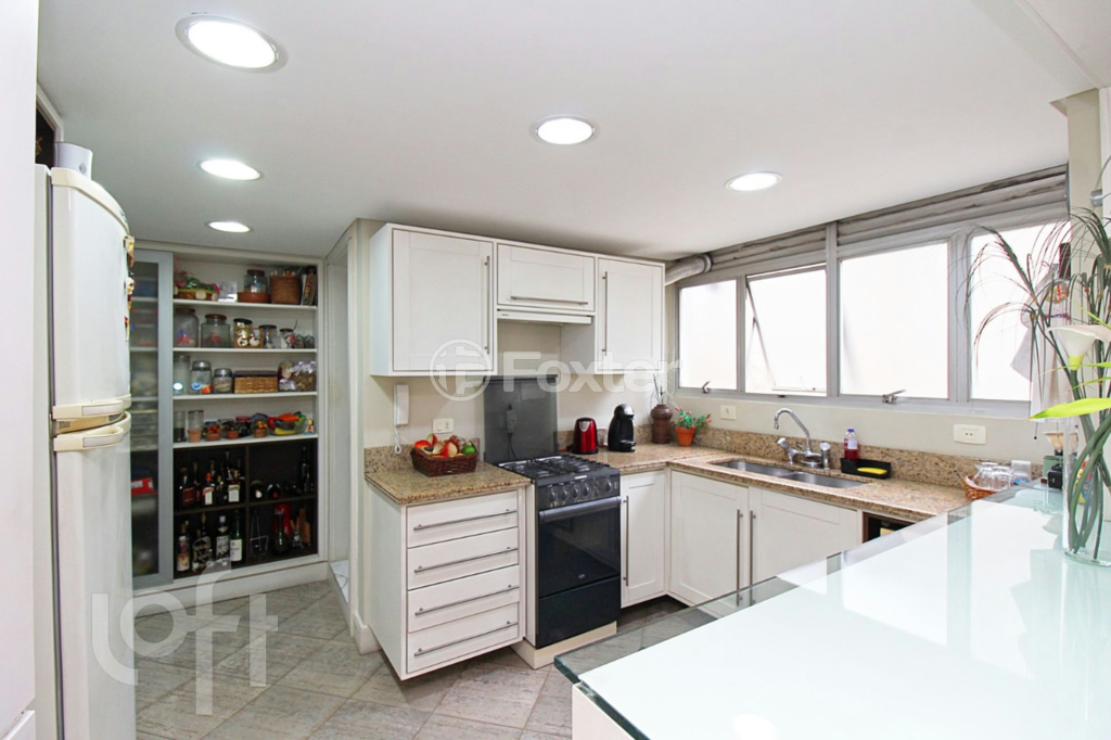 Cobertura à venda com 2 quartos, 155m² - Foto 14