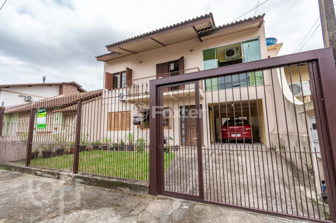 Casa à venda com 4 quartos, 199m² - Foto 1