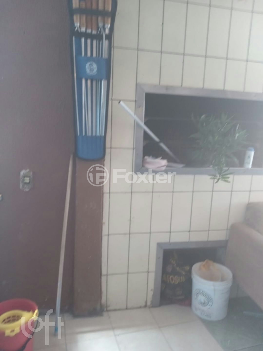 Casa à venda com 4 quartos, 70m² - Foto 2