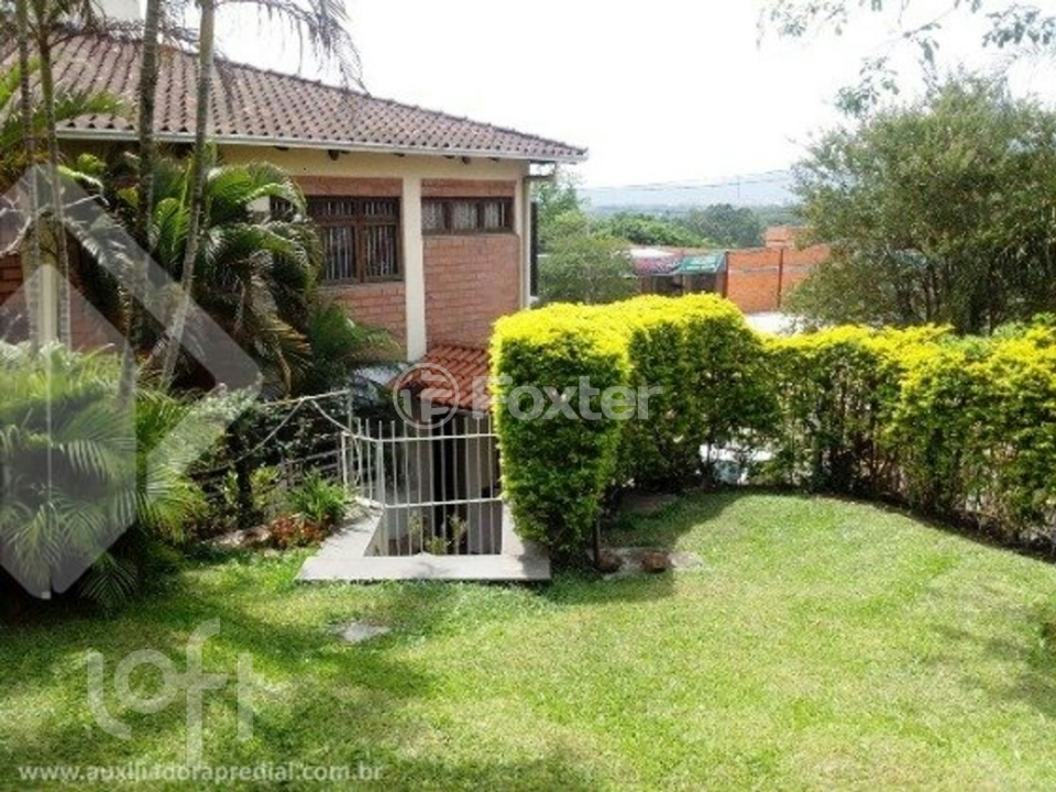 Casa à venda com 4 quartos, 360m² - Foto 14