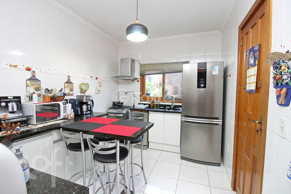Casa de Condomínio à venda com 3 quartos, 110m² - Foto 4