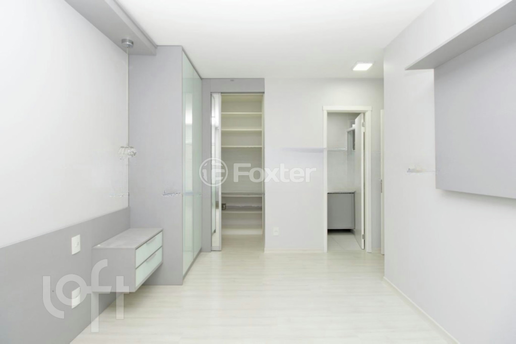 Apartamento à venda com 3 quartos, 76m² - Foto 12