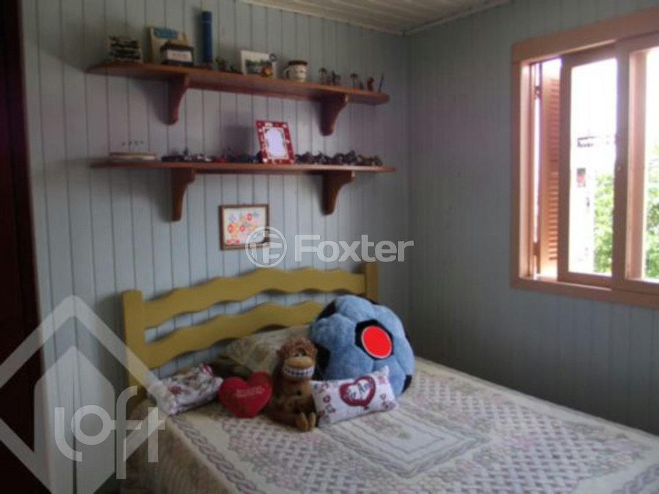 Casa à venda com 3 quartos, 67m² - Foto 6