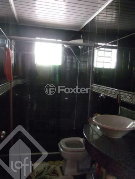 Casa à venda com 3 quartos, 67m² - Foto 5