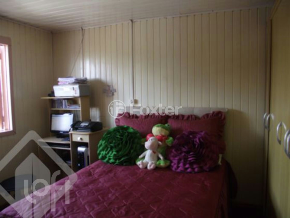 Casa à venda com 3 quartos, 67m² - Foto 7