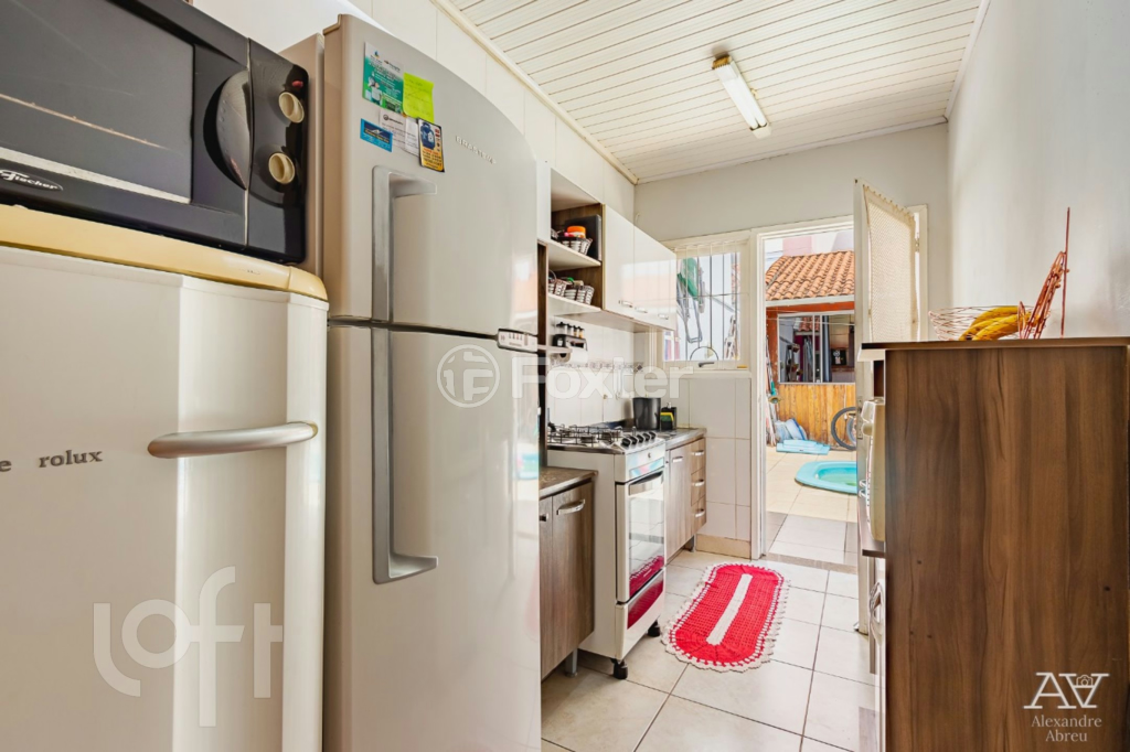 Casa à venda com 2 quartos, 57m² - Foto 6