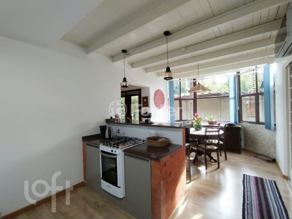 Casa de Condomínio à venda com 2 quartos, 98m² - Foto 6