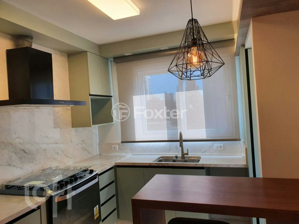Apartamento à venda com 3 quartos, 100m² - Foto 2