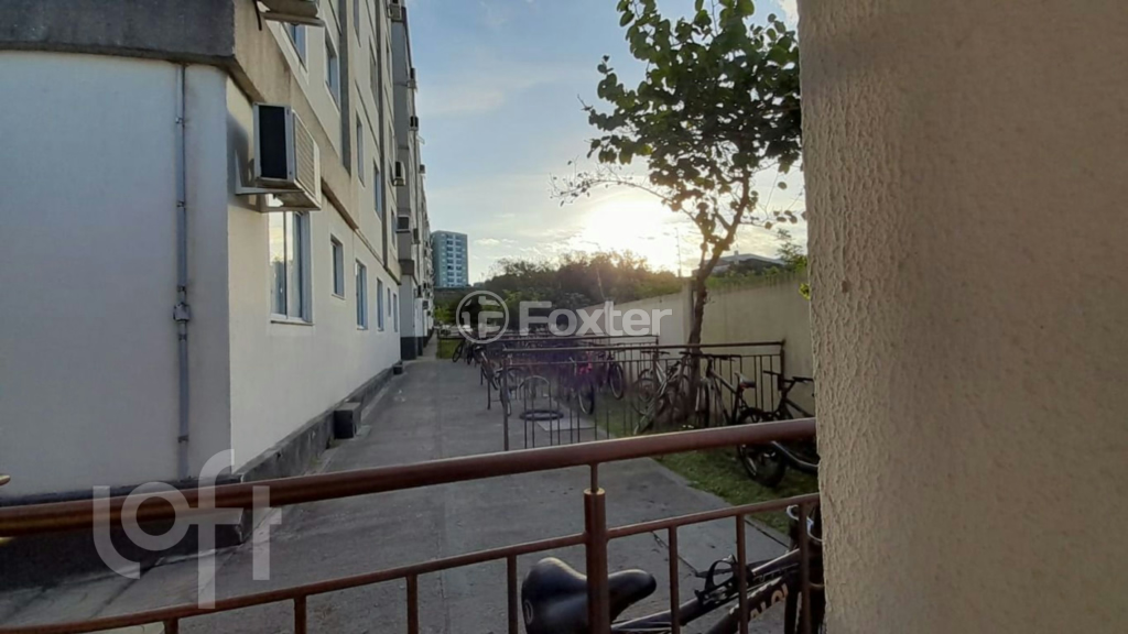 Apartamento à venda com 2 quartos, 39m² - Foto 21