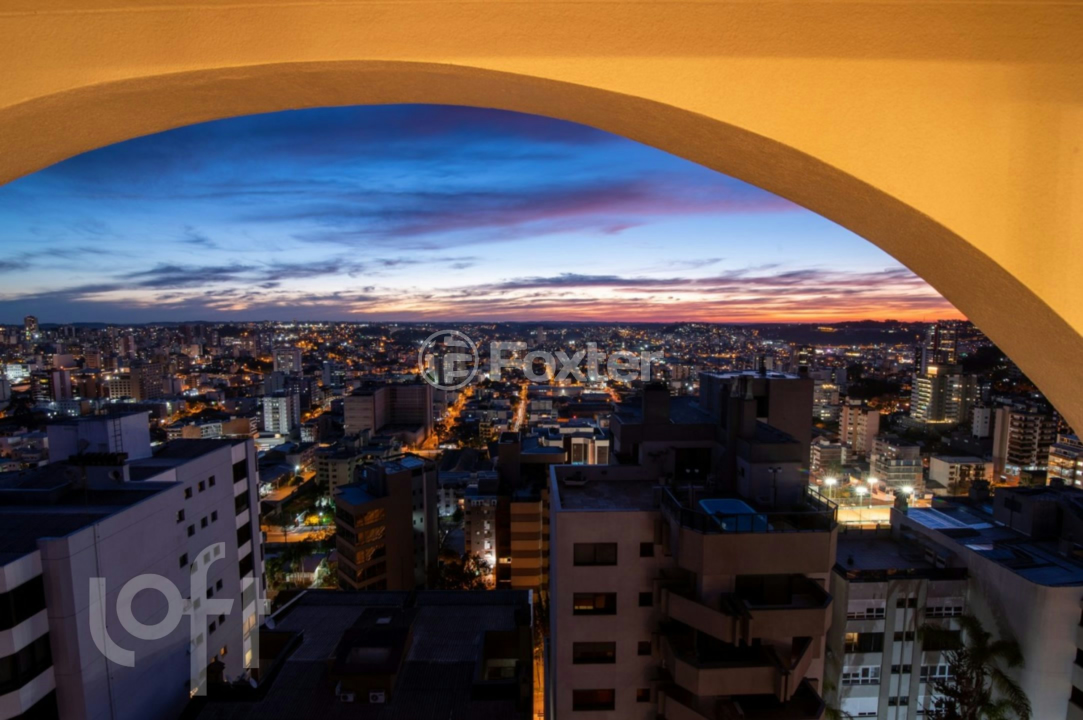 Apartamento à venda com 3 quartos, 242m² - Foto 19