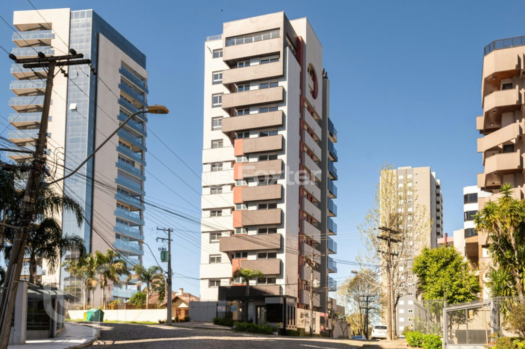 Apartamento à venda com 3 quartos, 242m² - Foto 2