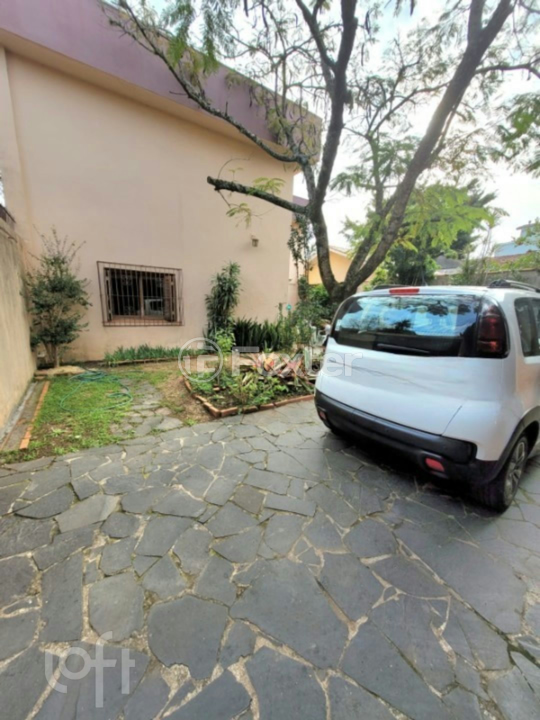 Casa à venda com 4 quartos, 268m² - Foto 8