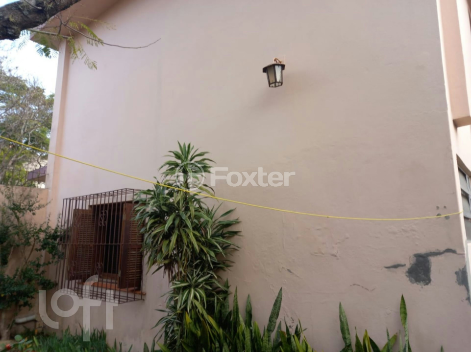 Casa à venda com 4 quartos, 268m² - Foto 7