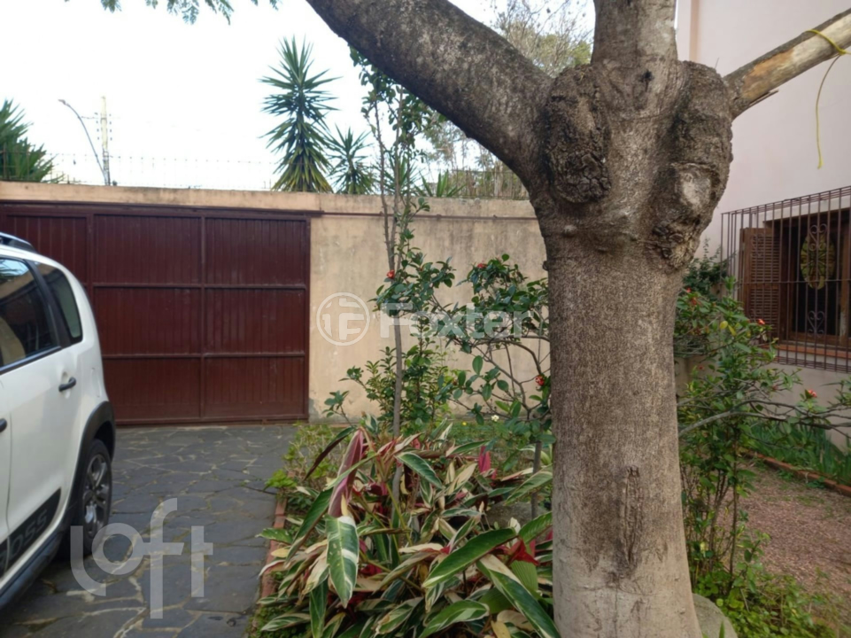 Casa à venda com 4 quartos, 268m² - Foto 4