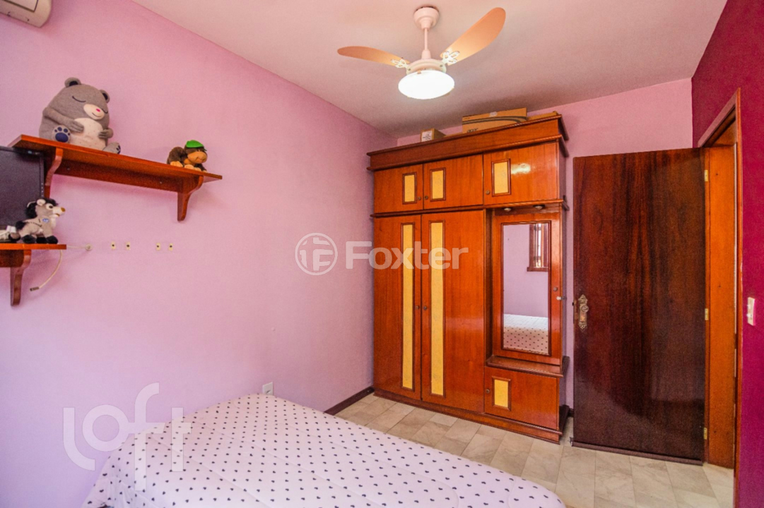 Casa à venda com 4 quartos, 241m² - Foto 13