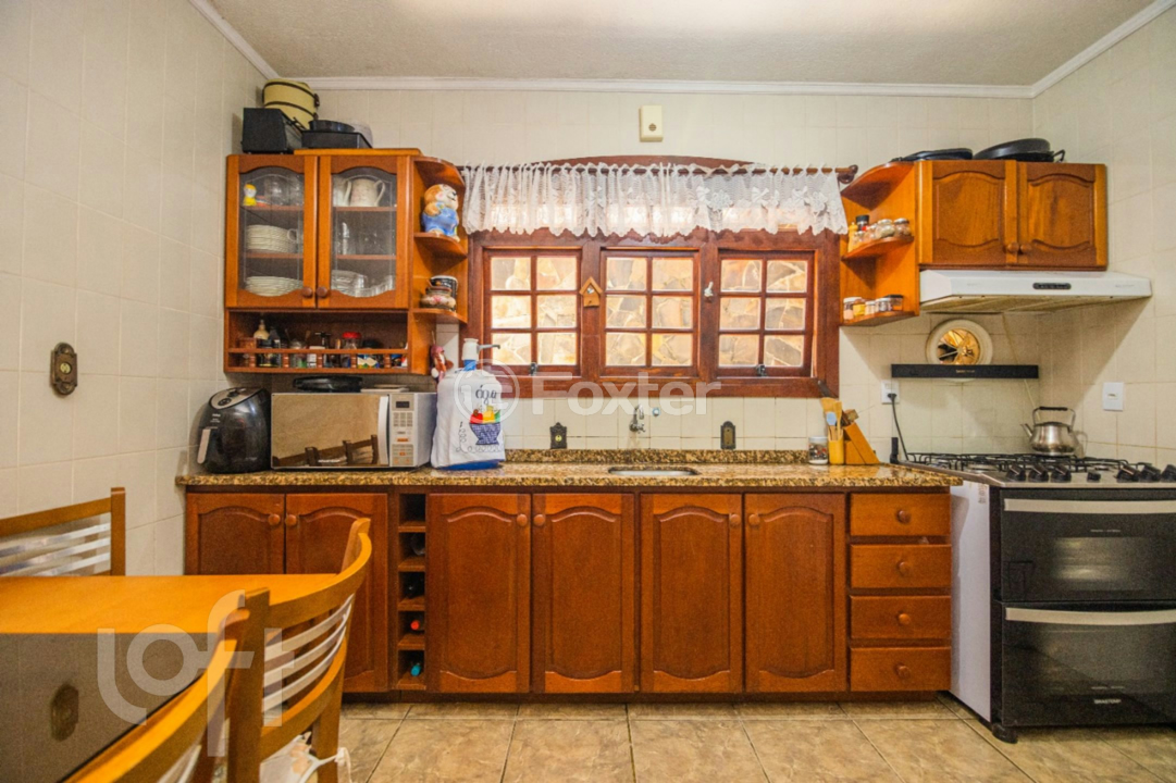 Casa à venda com 4 quartos, 241m² - Foto 45