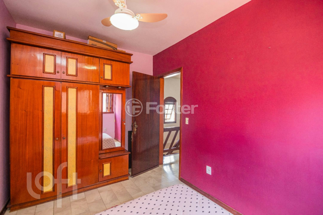 Casa à venda com 4 quartos, 241m² - Foto 14