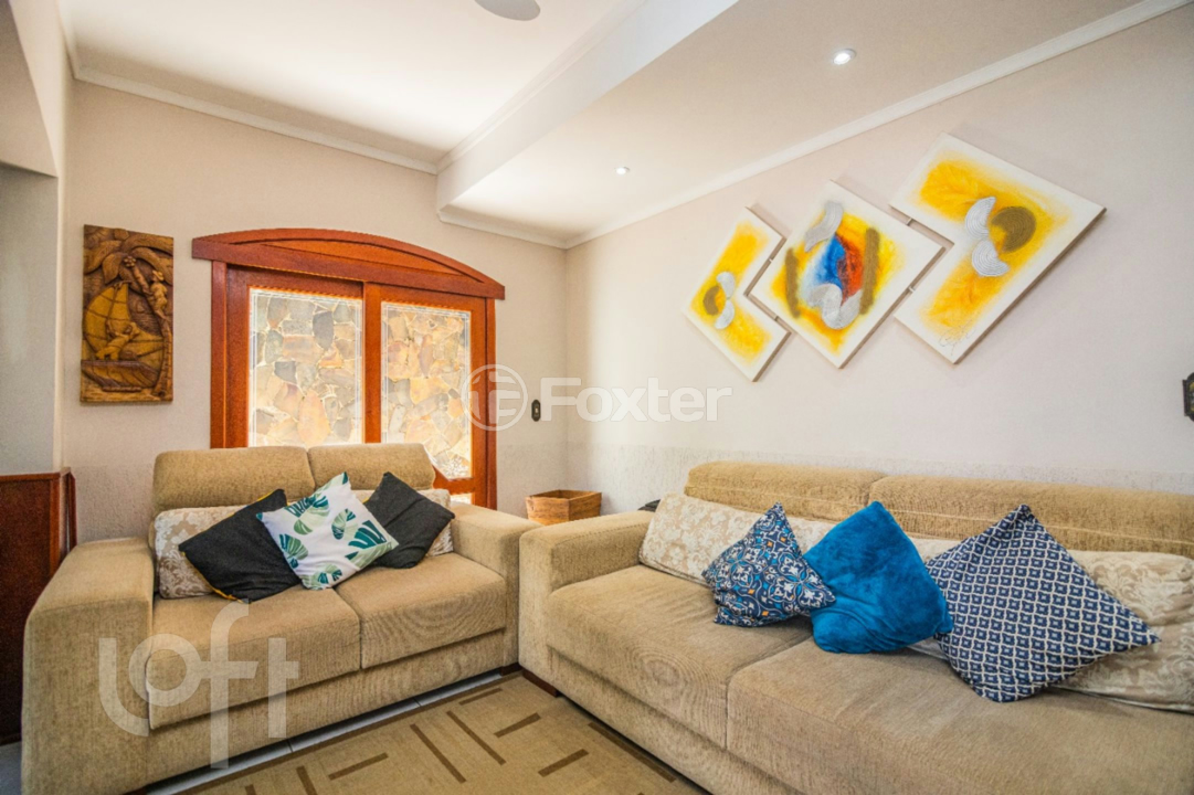 Casa à venda com 4 quartos, 241m² - Foto 4