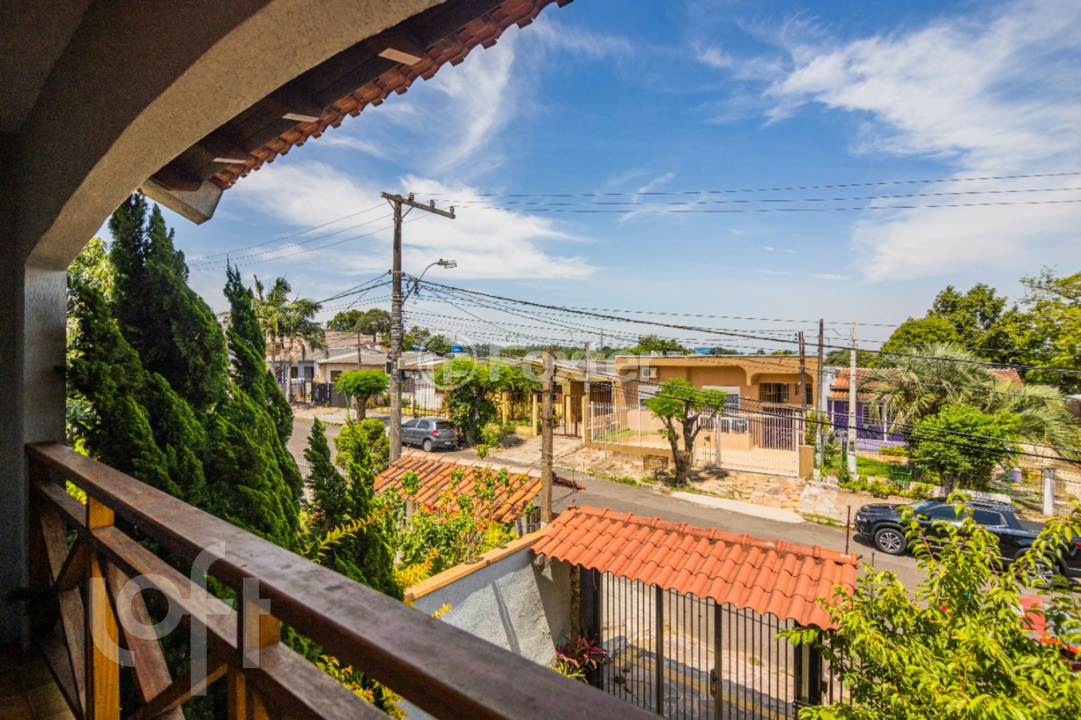 Casa à venda com 4 quartos, 241m² - Foto 26