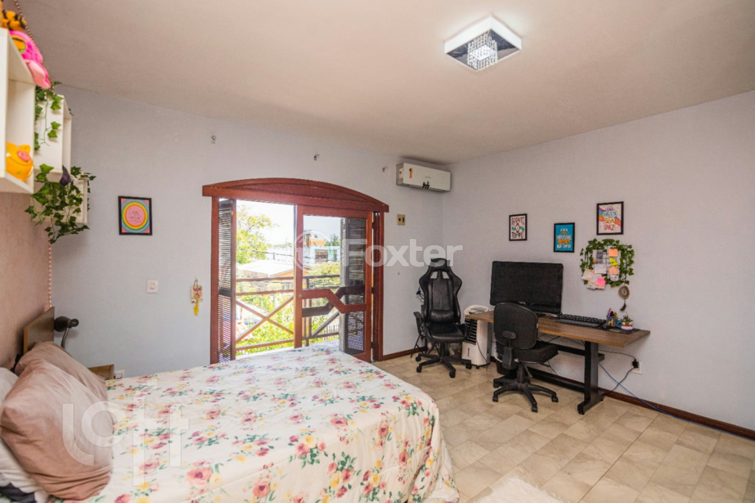 Casa à venda com 4 quartos, 241m² - Foto 22