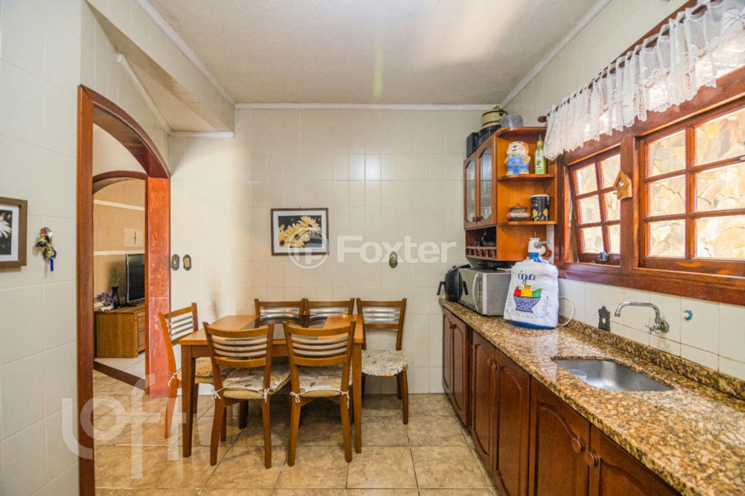 Casa à venda com 4 quartos, 241m² - Foto 44
