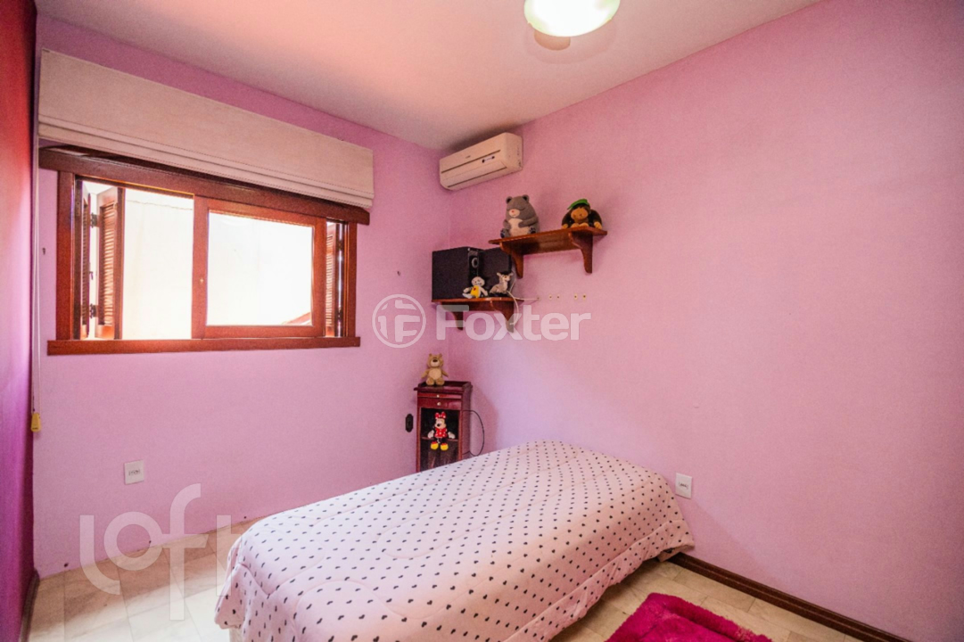 Casa à venda com 4 quartos, 241m² - Foto 11