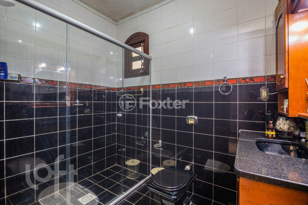 Casa à venda com 4 quartos, 241m² - Foto 33