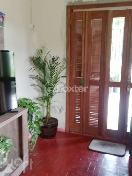 Casa à venda com 2 quartos, 60m² - Foto 4