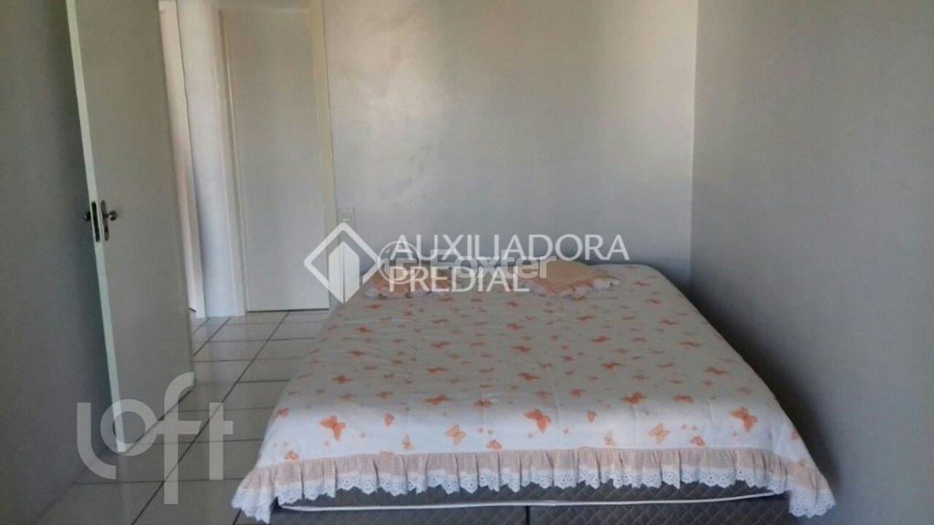 Casa à venda com 4 quartos, 240m² - Foto 15