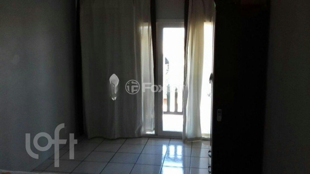 Casa à venda com 4 quartos, 240m² - Foto 16
