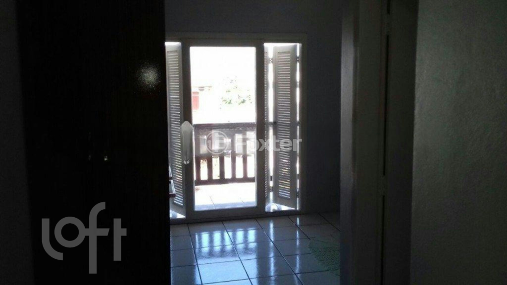 Casa à venda com 4 quartos, 240m² - Foto 11