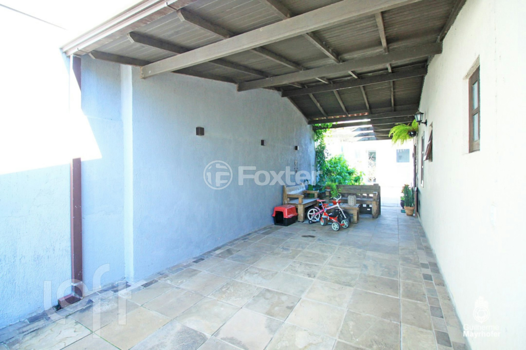 Casa à venda com 2 quartos, 200m² - Foto 42