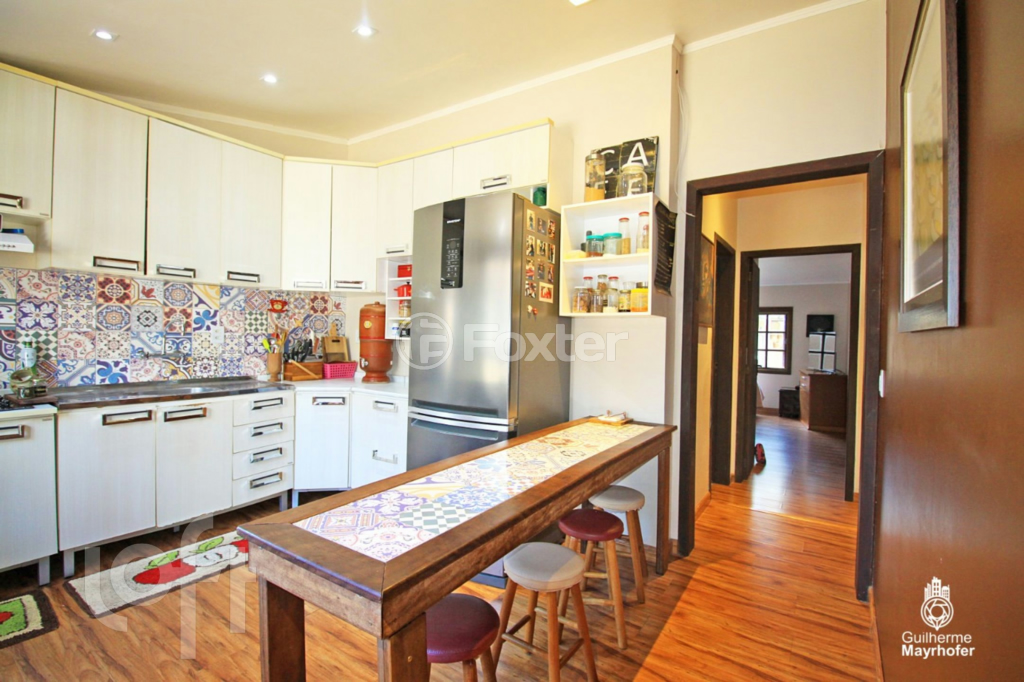 Casa à venda com 2 quartos, 200m² - Foto 5