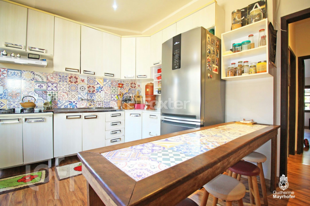Casa à venda com 2 quartos, 200m² - Foto 6