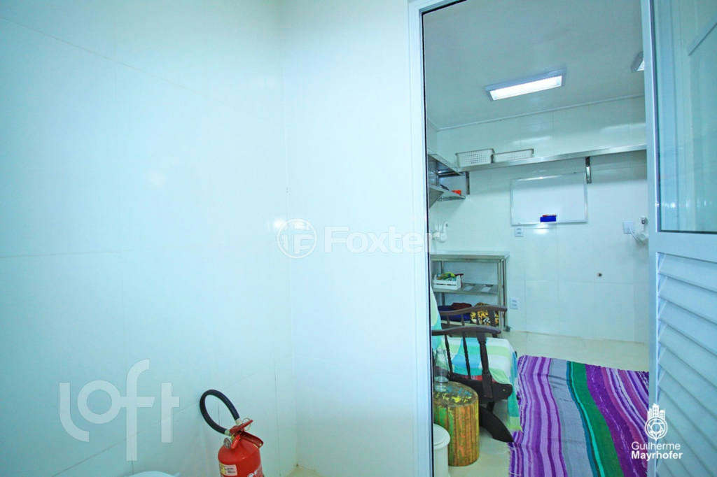 Casa à venda com 2 quartos, 200m² - Foto 33