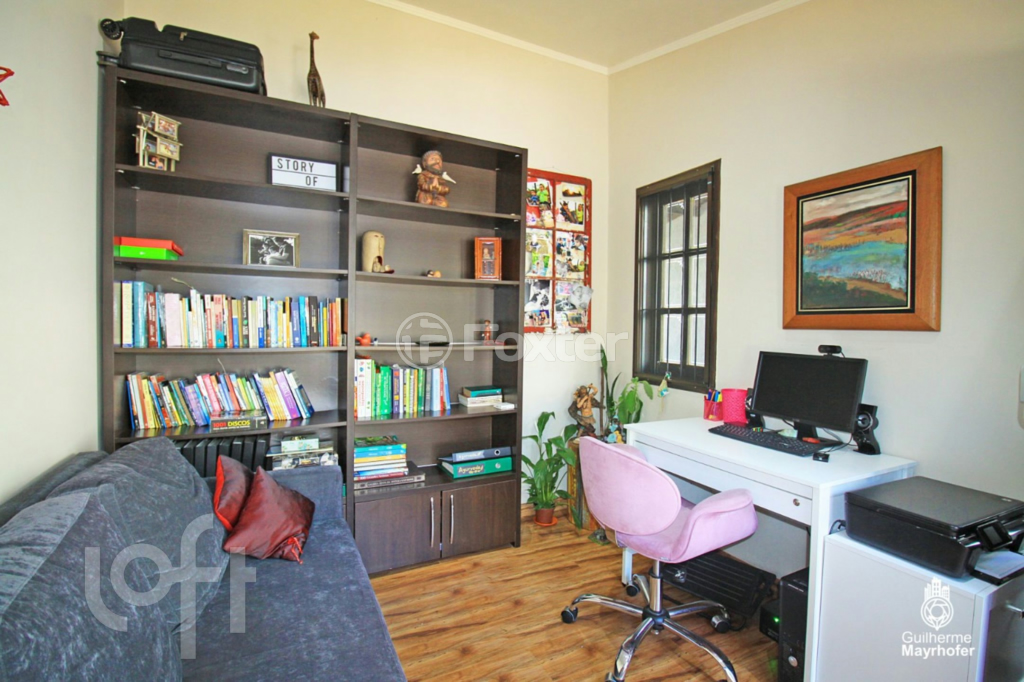 Casa à venda com 2 quartos, 200m² - Foto 2