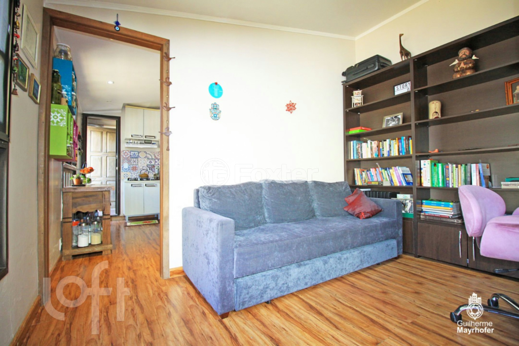 Casa à venda com 2 quartos, 200m² - Foto 1