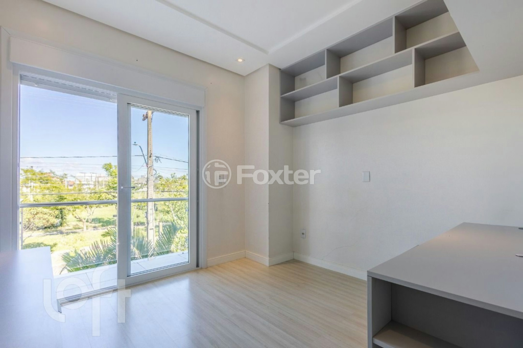 Casa à venda com 3 quartos, 218m² - Foto 35