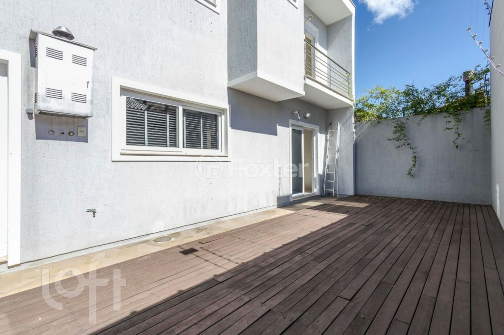 Casa à venda com 3 quartos, 218m² - Foto 20