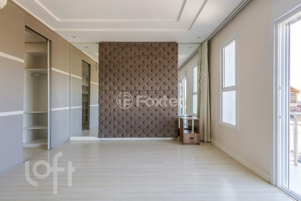Casa à venda com 3 quartos, 218m² - Foto 25